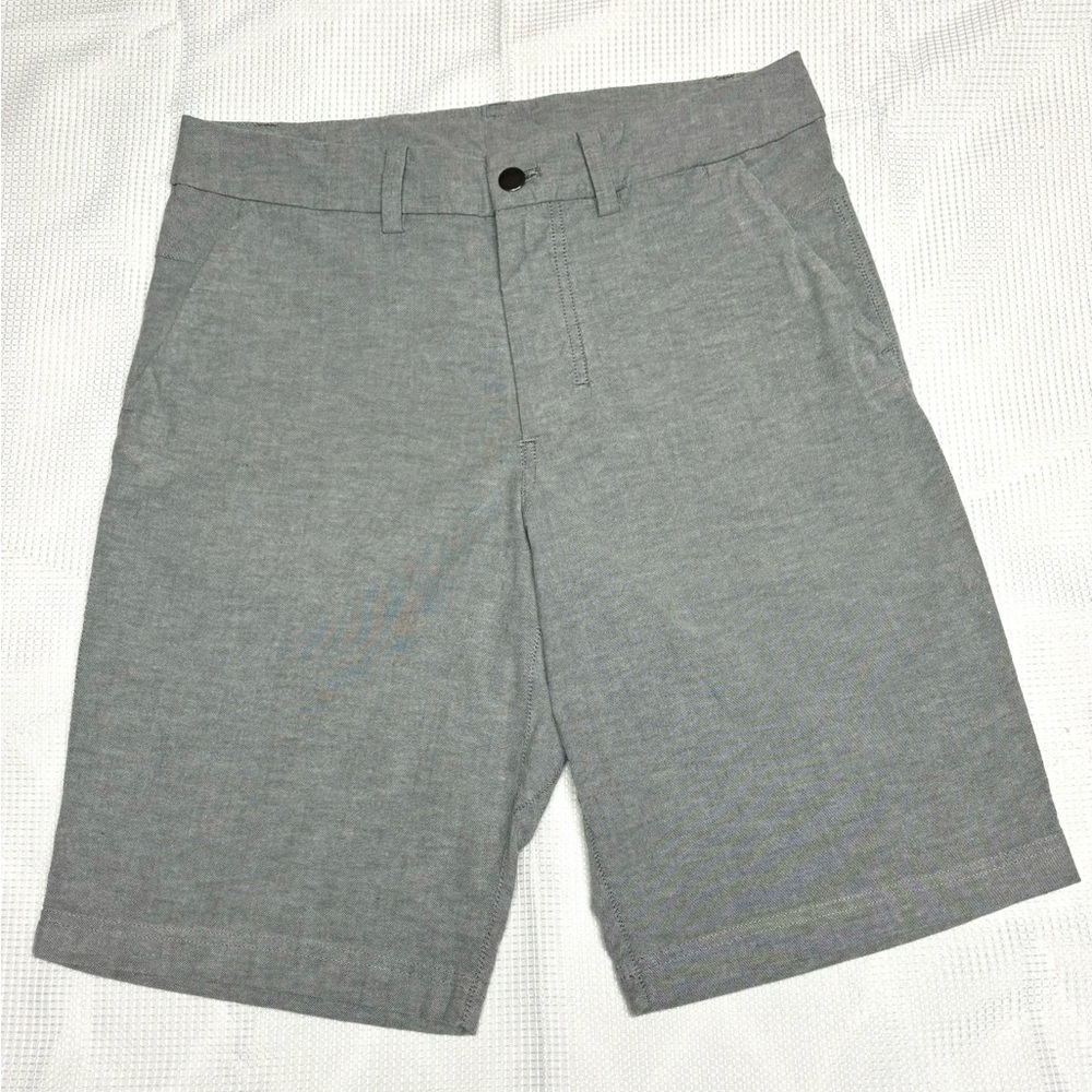 Lululemon Mens Grey Shorts size 30